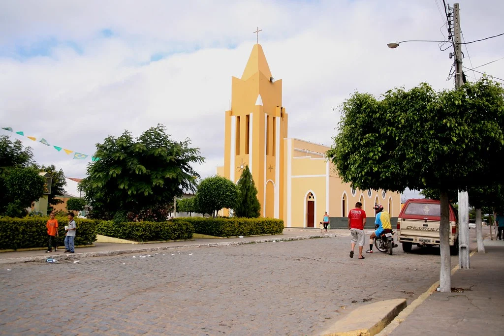Moreilândia-PE abre concurso do magistério com 53 vagas + cadastro de reserva e salário de R$ 3.847,97